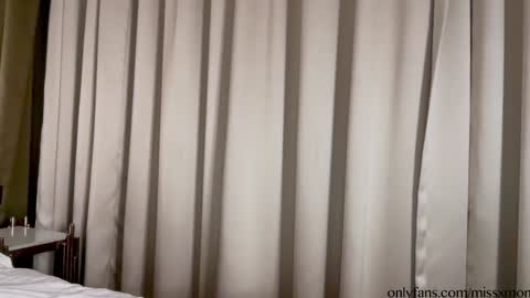 Alessia online show from 11/18/25, 08:24