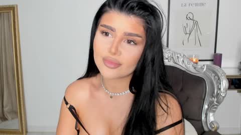 Alessia online show from 02/17/26, 08:59