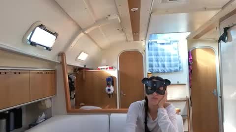 Monk and Mia online show from 04/14/26, 07:36