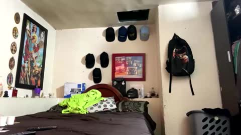 Snapshot of monkey_uchiha77 chatting on 02/26/25, 12:16 simon dice online show from 02/26/25, 12:16