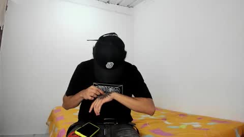 monky_0002 online show from 05/13/26, 04:26