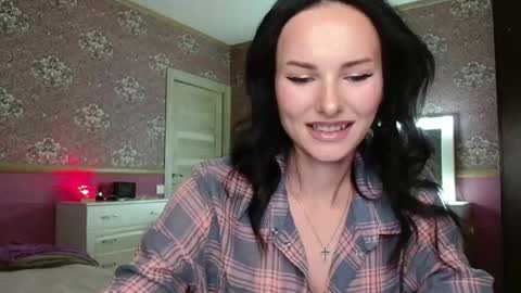 monparis_dream online show from 11/25/25, 05:13