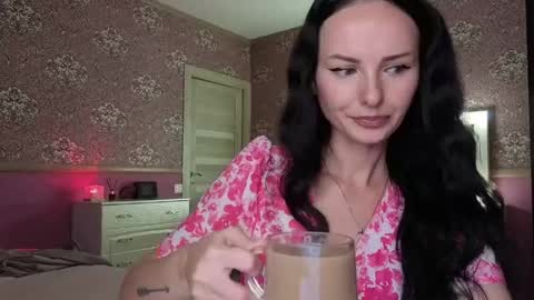 monparis_dream online show from 04/17/26, 03:15