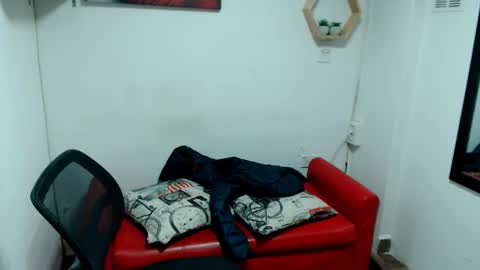 monserrat_diva online show from 03/04/26, 08:15