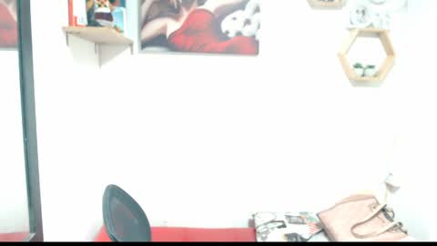monserrat_diva online show from 05/06/26, 07:41