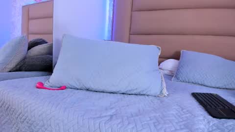 Adriana online show from 02/24/25, 03:53