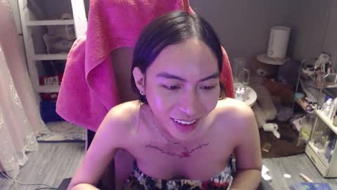 ELYSE A SIMPLE GIRL online show from 01/07/26, 12:40