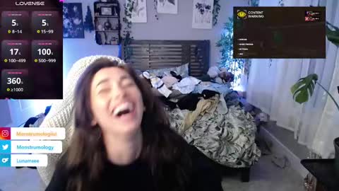 Lydia Mooney online show from 12/19/24, 12:24