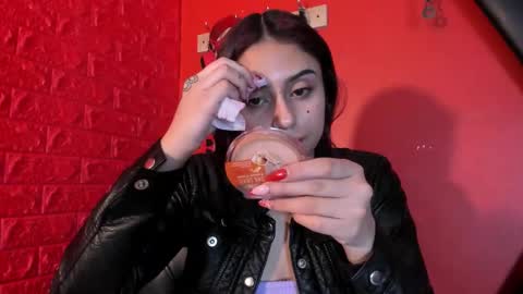 Monttserratt online show from 10/03/25, 12:02