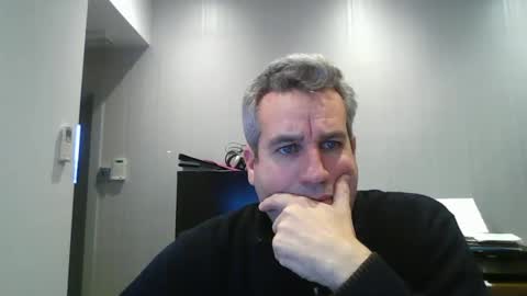 Monty G online show from 12/04/24, 01:42