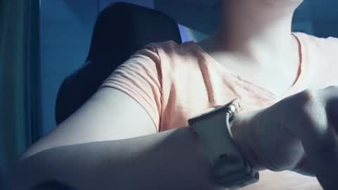 Snapshot of moodiemira chatting on 11/04/25, 06:51 moodiemira online show from 11/04/25, 06:51