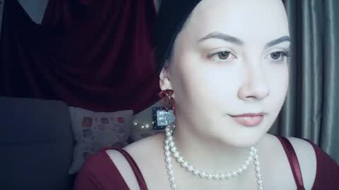 Snapshot of moodiemira chatting on 11/13/25, 05:56 moodiemira online show from 11/13/25, 05:56