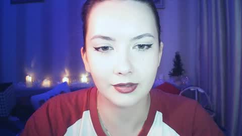 Snapshot of moodiemira chatting on 01/15/26, 07:50 moodiemira online show from 01/15/26, 07:50