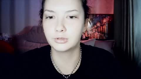 moodiemira online show from 06/20/26, 05:49