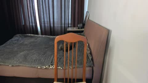 Zoe online show from 03/31/26, 02:17