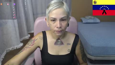Luna online show from 06/28/26, 01:39