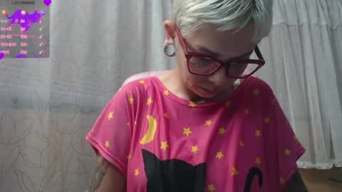Luna online show from 07/14/26, 07:08