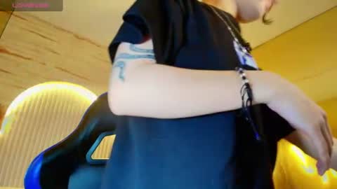 Moon online show from 06/13/26, 12:36
