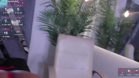 Snapshot of moon_swt_ chatting on 02/06/25, 10:00 Luna online show from 02/06/25, 10:00