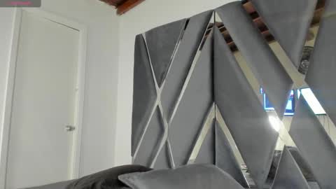 Snapshot of moon_swt_ chatting on 02/25/25, 06:31 Luna online show from 02/25/25, 06:31