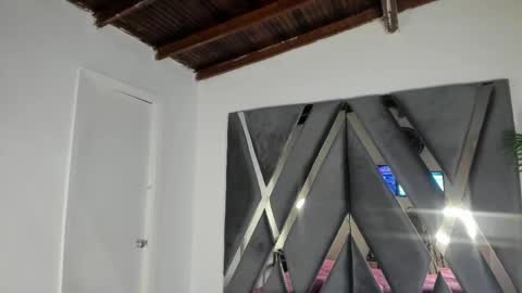 Snapshot of moon_swt_ chatting on 11/30/25, 10:52 Luna online show from 11/30/25, 10:52