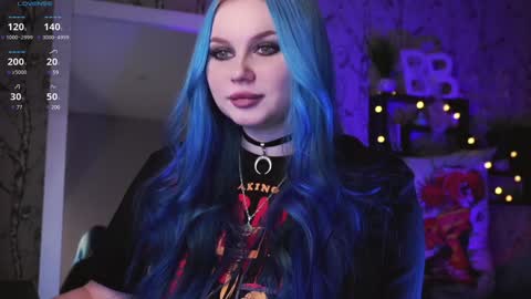 Snapshot of moon_valkyriie chatting on 02/02/25, 09:08 Emilia online show from 02/02/25, 09:08