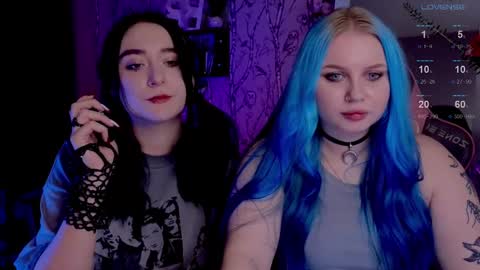 Snapshot of moon_valkyriie chatting on 02/13/25, 10:34 Emilia online show from 02/13/25, 10:34