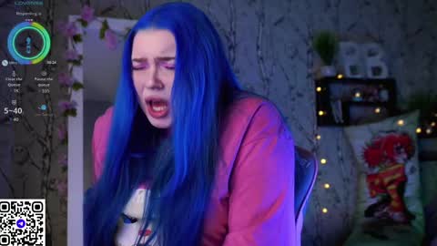 Snapshot of moon_valkyriie chatting on 03/07/25, 01:53 Emilia online show from 03/07/25, 01:53