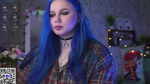 Snapshot of moon_valkyriie chatting on 03/09/25, 09:02 Emilia online show from 03/09/25, 09:02