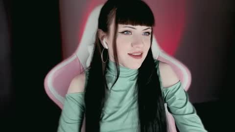  sophie  online show from 06/19/26, 08:56