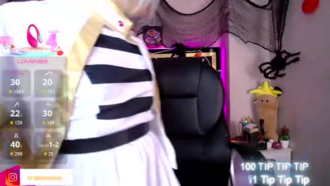 Moon Water   online show from 10/29/25, 10:06