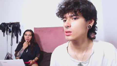 moonandzukko online show from 03/23/26, 05:06