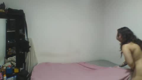 moonandzukko online show from 04/04/26, 04:00