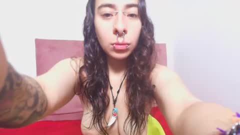 moonandzukko online show from 04/06/26, 01:47