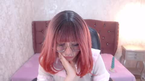 Snapshot of mooncharlotte chatting on 03/08/25, 06:16 Charlotte online show from 03/08/25, 06:16