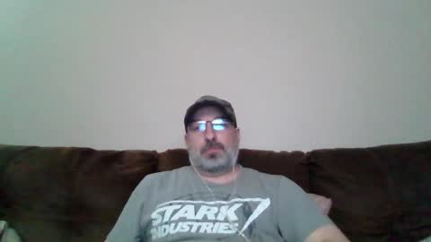 Snapshot of moondrake26 chatting on 03/08/25, 10:00 moondrake26 online show from 03/08/25, 10:00