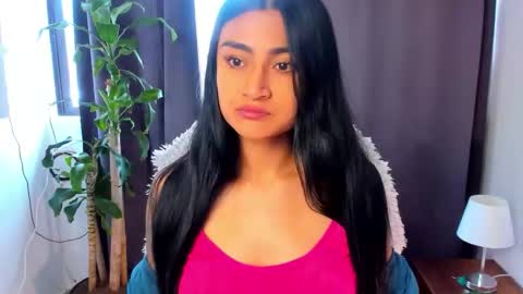 moonie_baddie31 online show from 09/25/25, 07:39