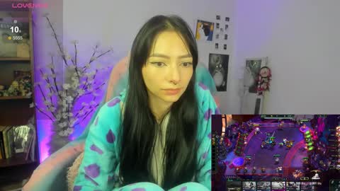 MOON  online show from 12/20/25, 05:03