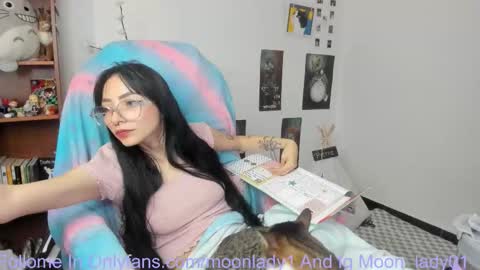 MOON  online show from 01/31/26, 10:30