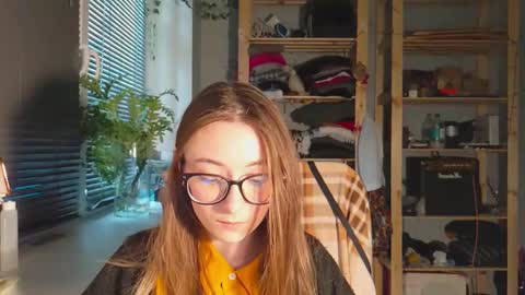 Dana online show from 03/11/25, 11:44