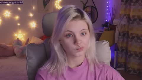 Mia   online show from 12/24/24, 05:02