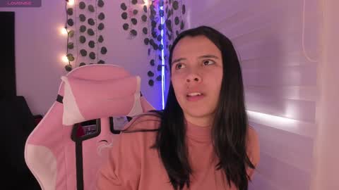 Snapshot of moonliight__ chatting on 12/02/24, 08:00 moonliight__ online show from 12/02/24, 08:00