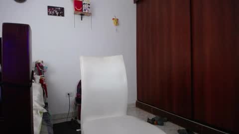 moonlunita online show from 03/26/26, 09:53