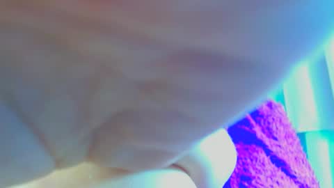 Snapshot of moonmaaiden chatting on 06/21/26, 06:05 Tina online show from 06/21/26, 06:05