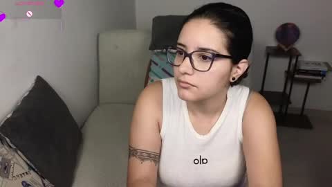 Moon Woman online show from 04/05/26, 03:47