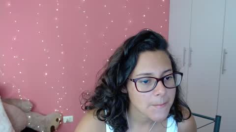 Snapshot of mora_haze chatting on 01/26/25, 11:50 Mora Haze 3 online show from 01/26/25, 11:50