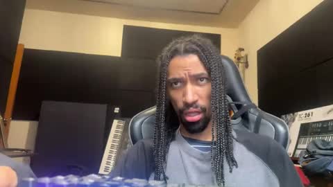 Diego online show from 05/18/26, 12:33