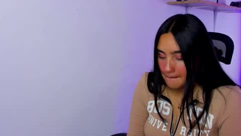 morena_rodriguez_9 online show from 12/22/25, 07:11