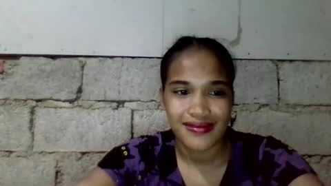 Snapshot of morenagirlpinay18 chatting on 02/11/26, 12:48 morenagirlpinay18 online show from 02/11/26, 12:48