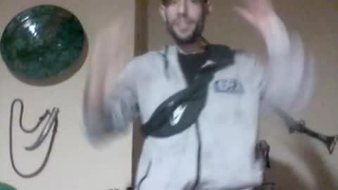 morenikoo26 online show from 10/04/25, 02:09